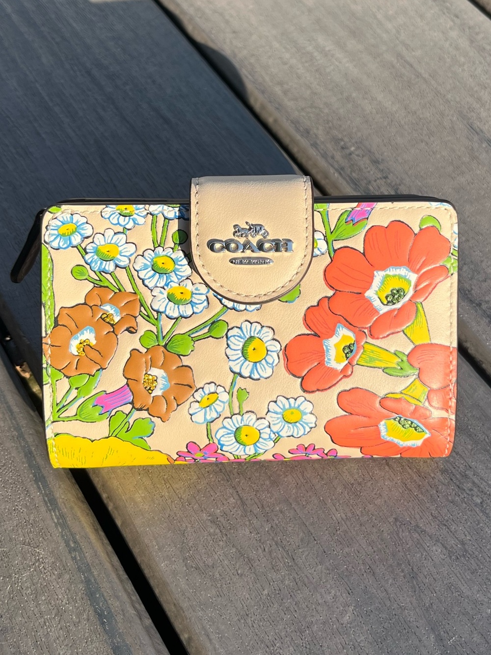 Coach; Limited Edition; Cream/Ivory & Multicolor Floral; Zip Wallet; 3.5x5in NWT